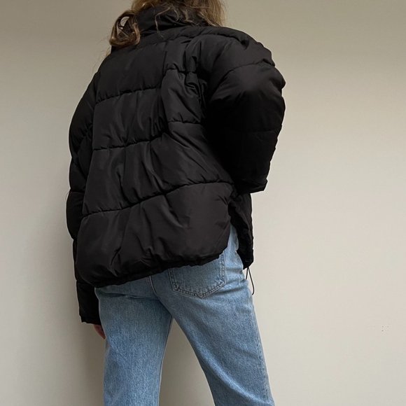 Urban Outfitters Black Cropped Puffy Jacket Size S - Picture 2 of 7